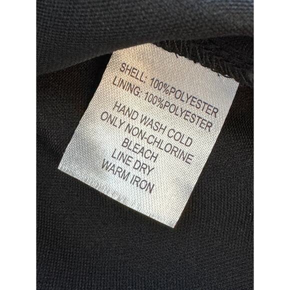 New ~ HOUSE OF HARLOW ~ Satin Rhinestone Neckline Crop Top Size M - Picture 5 of 5